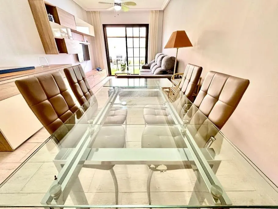 公寓 Apartamento Encantador El Duque 阿德耶